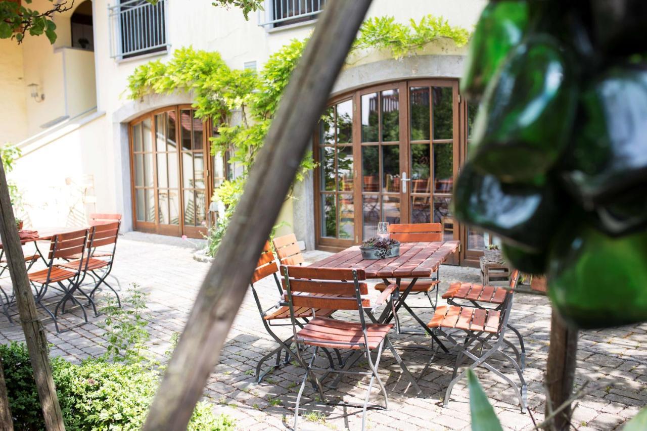 Weingut Schilling Otel Seinsheim Dış mekan fotoğraf